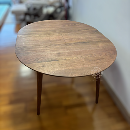 DELIGHT Round Extendable Table 實木圓開合餐枱