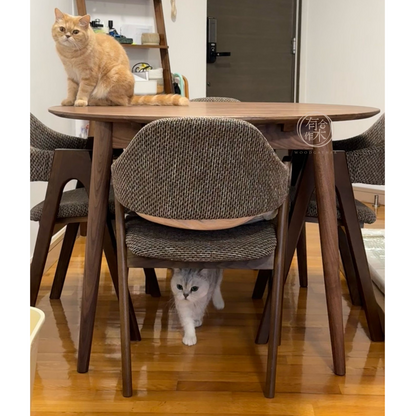 DELIGHT Round Extendable Table 實木圓開合餐枱