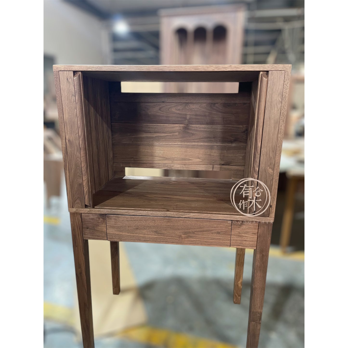 [訂造案例] 實木捲簾書枱