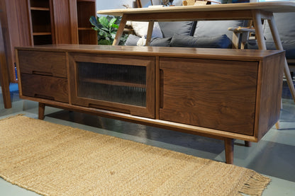 SIMPLY TV Board with Glass Door 實木玻璃門電視櫃（可訂造）