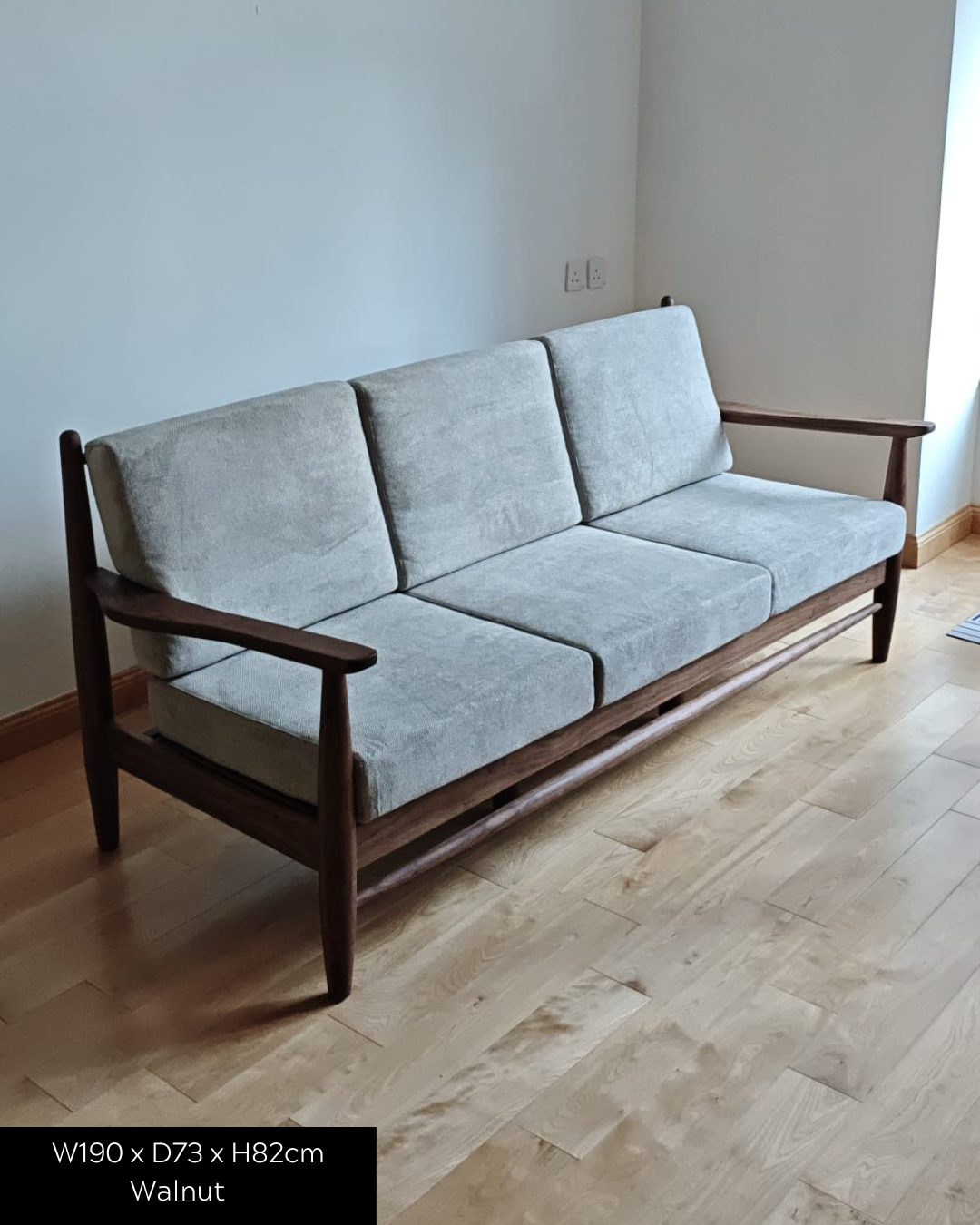 DELIGHT Sofa 03 實木梳化 (可訂造)