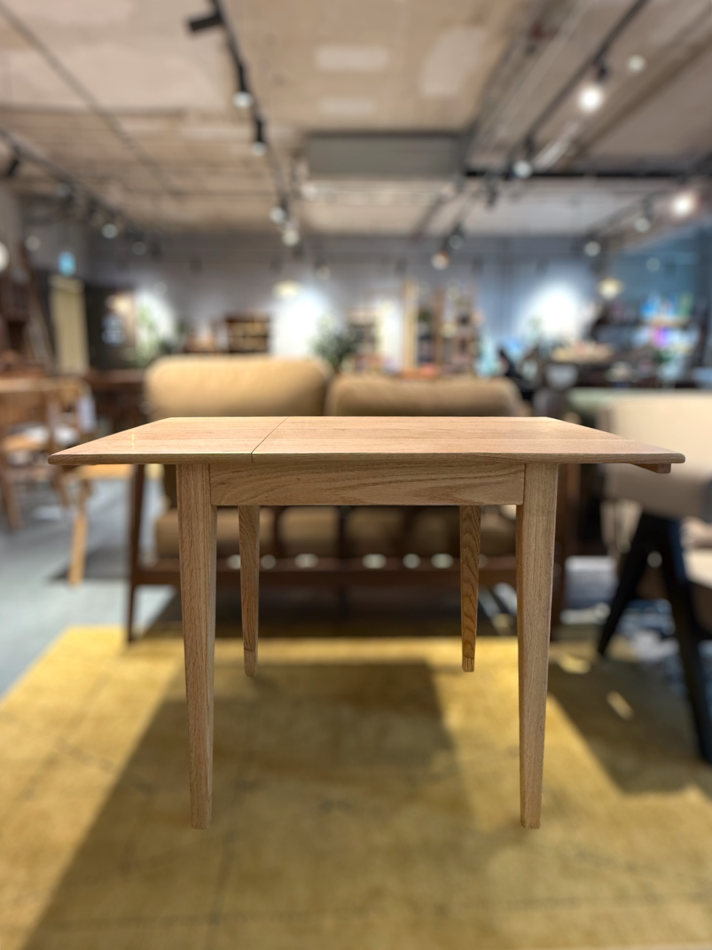 SIMPLY 75/100 Extendable Table 實木伸縮枱（可訂造）