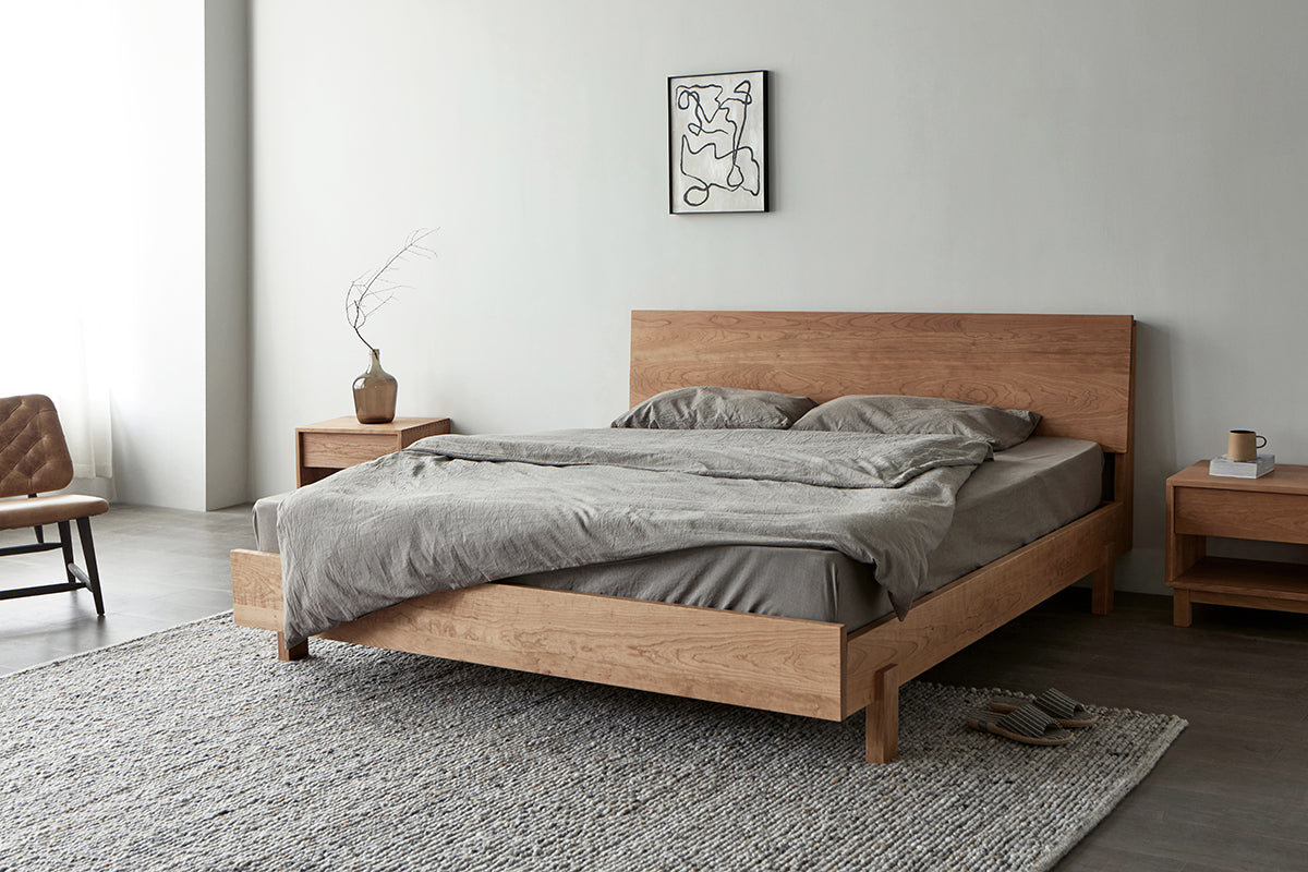 SIMPLY Bed Frame 實木床架 01