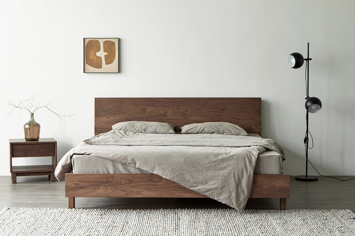 SIMPLY Bed Frame 實木床架 01