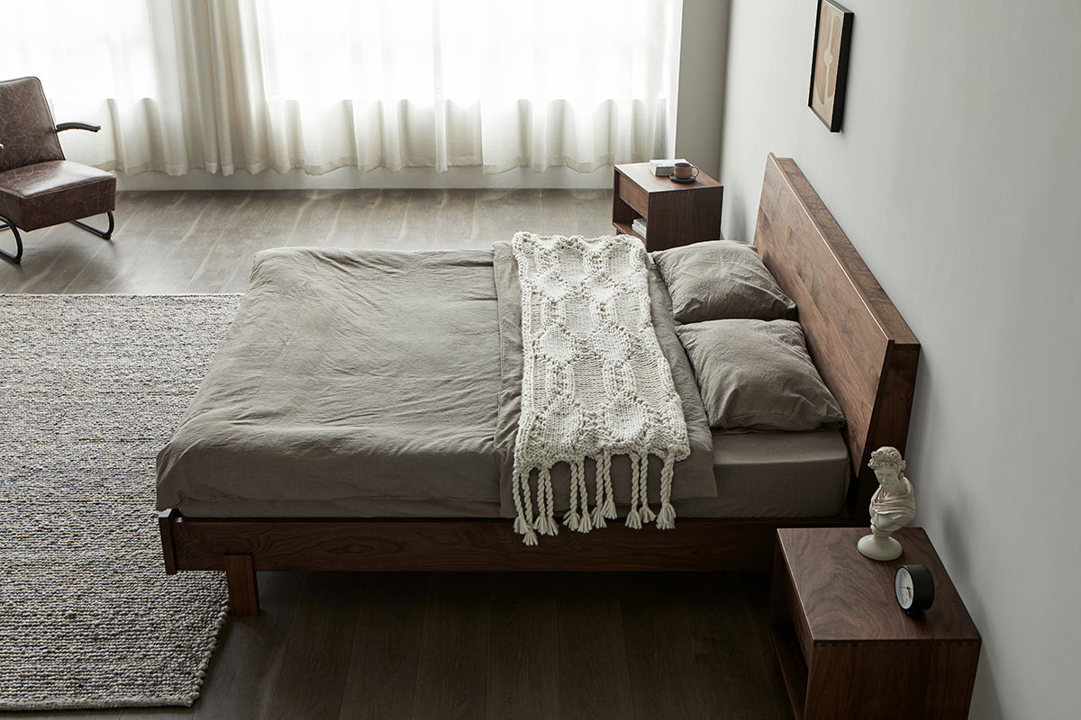 SIMPLY Bed Frame 實木床架 01