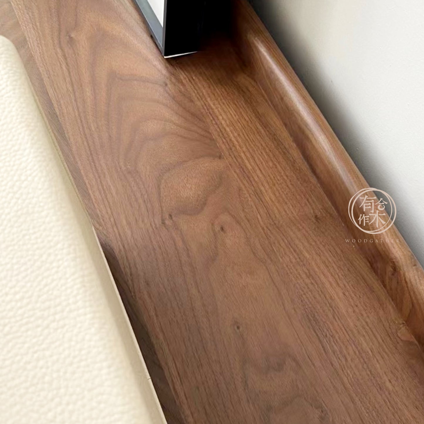 SIMPLY 2-drawer TV Board with 2-door 實木電視櫃（可訂造）