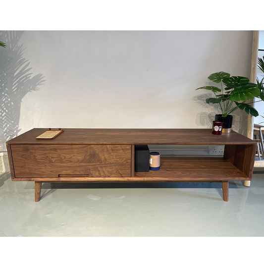 SIMPLY TV Board 實木電視櫃（可訂造）