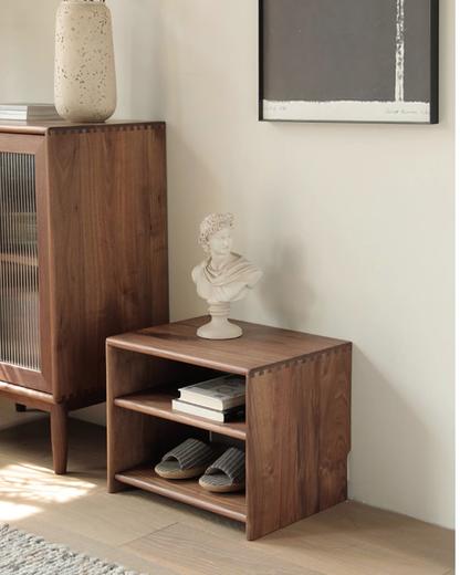 SIMPLY Shoe Bench 實木換鞋櫈 - 玄關擺放展示，雙層開放式鞋架