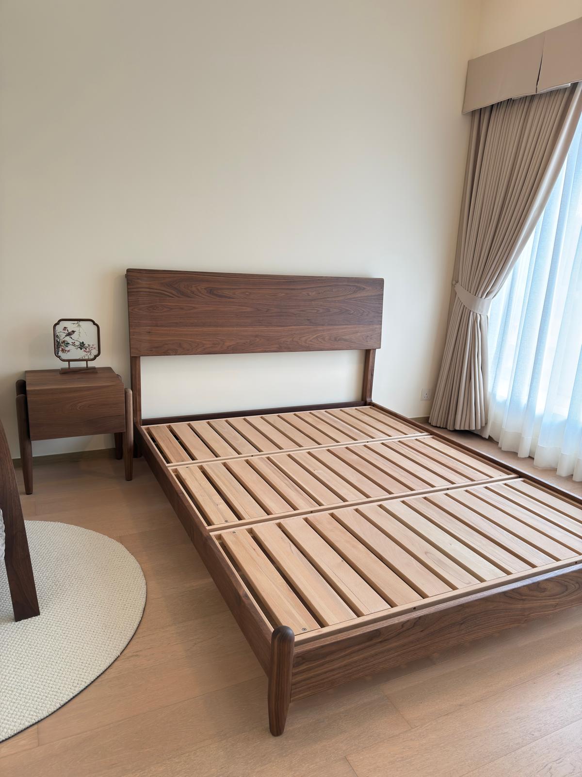 SIMPLY Bed 02 實木床架（可訂造）