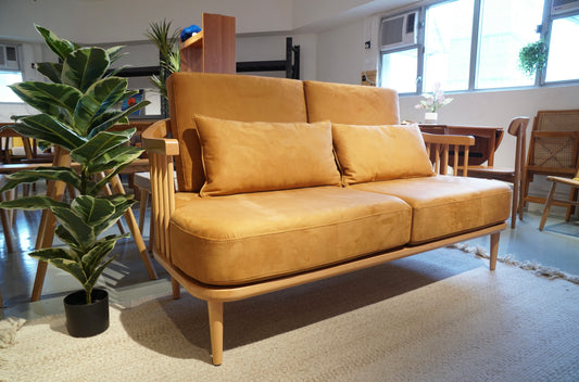 DELIGHT Sofa 實木梳化