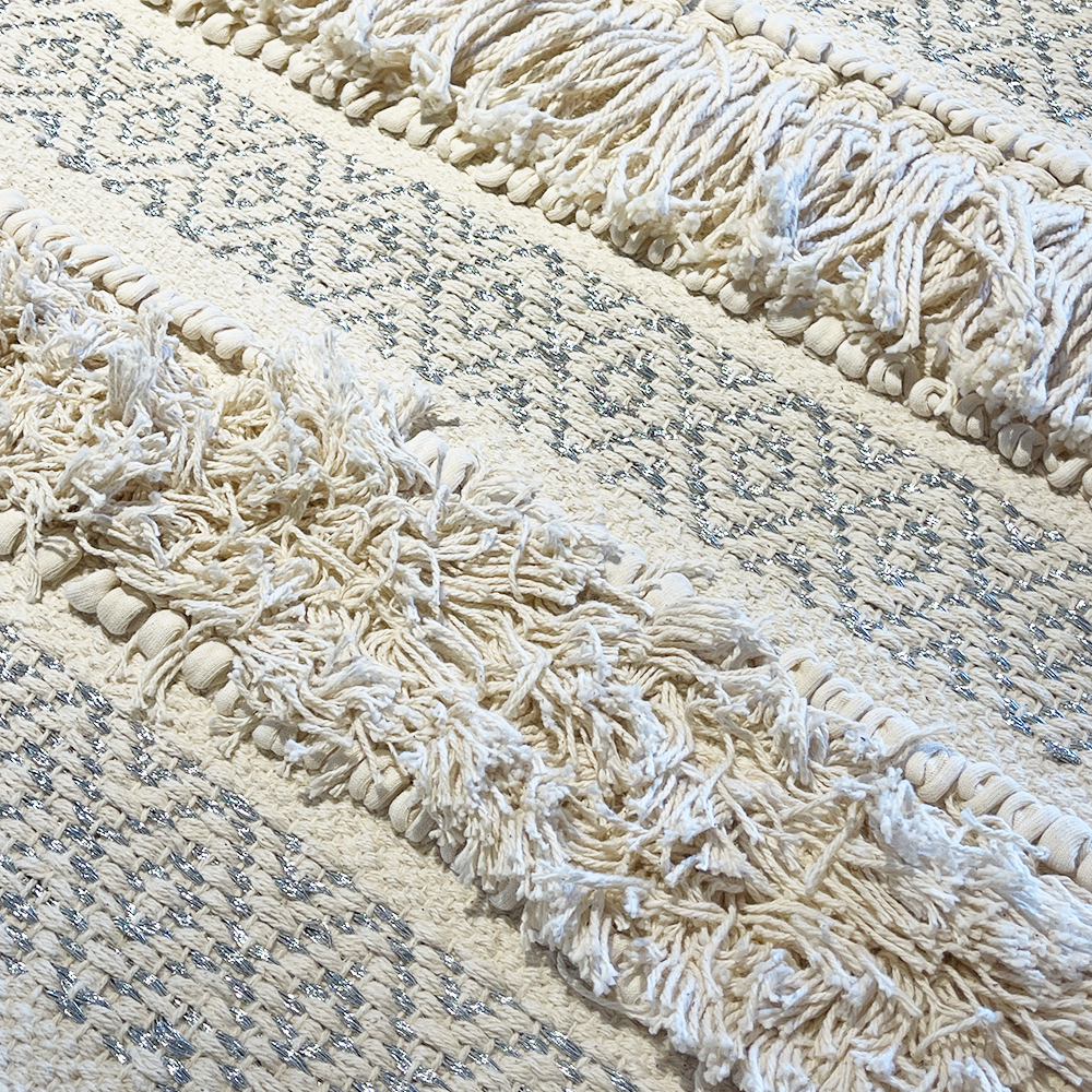 India Hand-braided Cotton Rug (white) Indian Hand-braided Cotton Rug (white)